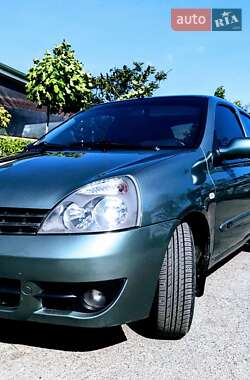 Седан Renault Clio Symbol 2008 в Смеле