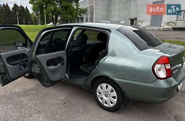 Седан Renault Clio Symbol 2008 в 