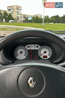 Седан Renault Clio Symbol 2008 в 