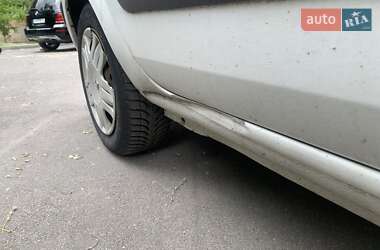 Седан Renault Clio Symbol 2006 в 