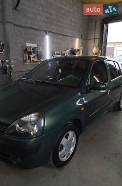 Седан Renault Clio Symbol 2003 в 