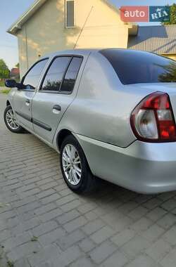 Седан Renault Clio Symbol 2007 в 