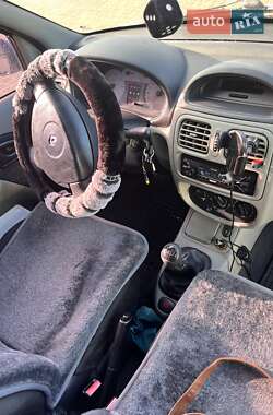 Седан Renault Clio Symbol 2003 в 