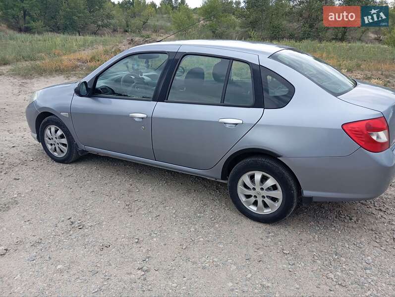 Седан Renault Clio Symbol 2008 в Запорожье