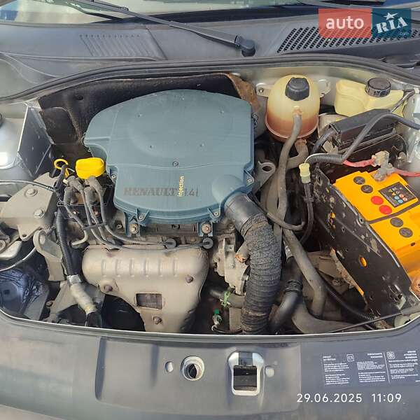 Седан Renault Clio Symbol 2005 в Одессе