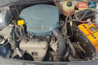 Седан Renault Clio Symbol 2005 в 