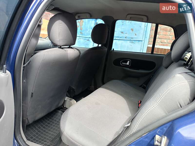 Седан Renault Clio Symbol 2010 в Виннице