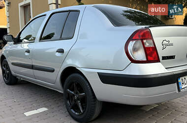 Седан Renault Clio Symbol 2005 в 