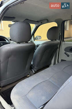 Седан Renault Clio Symbol 2005 в 