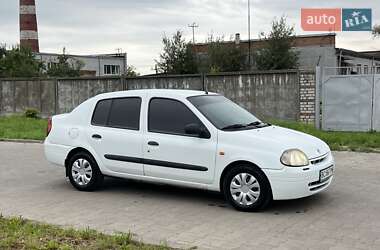 Седан Renault Clio Symbol 2001 в 