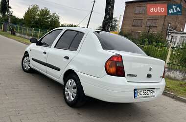 Седан Renault Clio Symbol 2001 в 