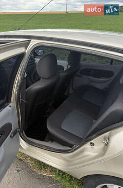 Седан Renault Clio Symbol 2007 в 
