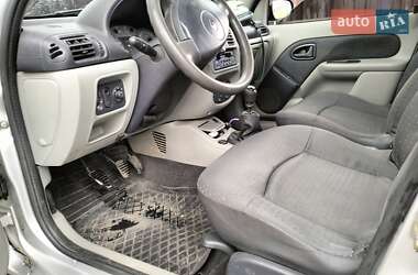 Седан Renault Clio Symbol 2005 в 