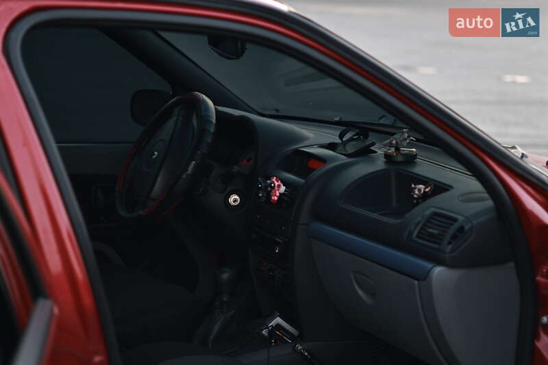 Седан Renault Clio Symbol 2006 в Харькове фото 13 Седан Renault Clio Symbol 2006 в Харькове