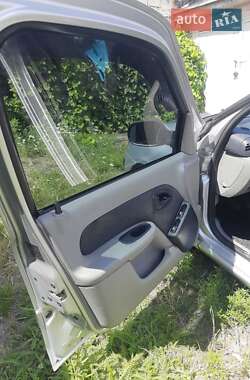 Седан Renault Clio Symbol 2006 в 