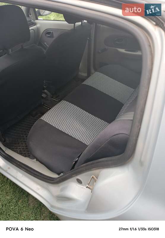 Седан Renault Clio Symbol 2005 в Смеле