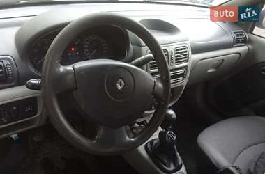 Седан Renault Clio Symbol 2005 в 