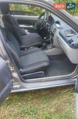 Седан Renault Clio Symbol 2003 в 