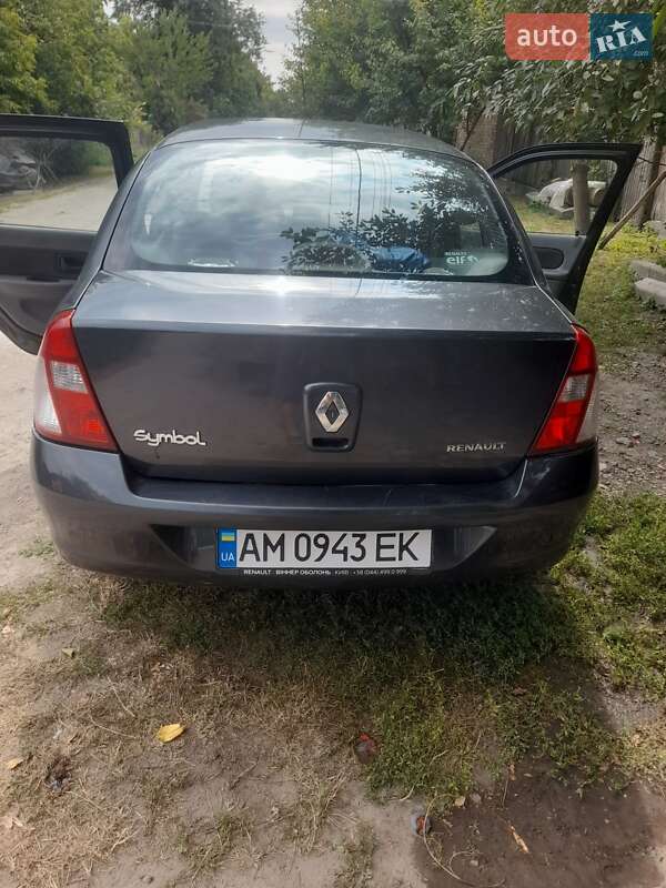 Седан Renault Clio Symbol 2008 в Ромнах