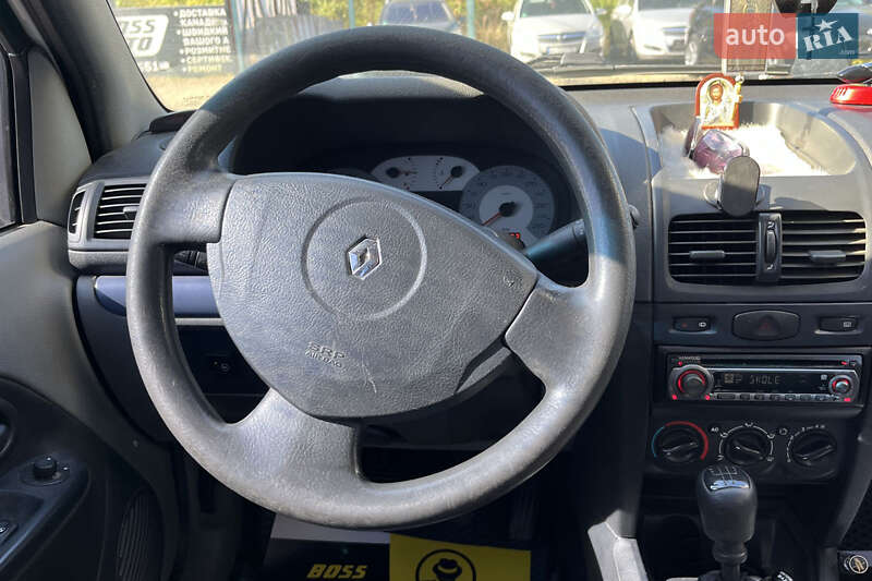 Седан Renault Clio Symbol 2006 в Стрые