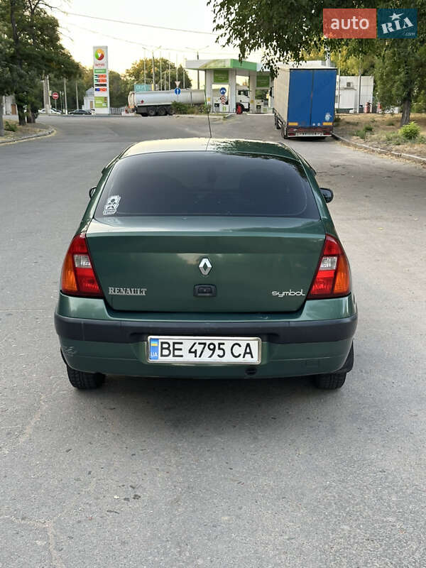 Седан Renault Clio Symbol 2002 в Николаеве
