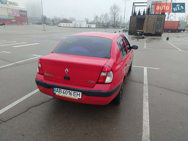 Седан Renault Clio Symbol 2006 в Киеве