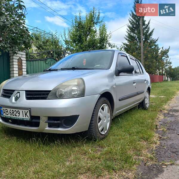 Седан Renault Clio Symbol 2007 в Теплике