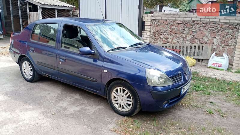 Седан Renault Clio Symbol 2006 в Коростене
