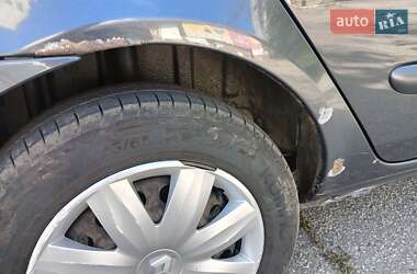 Седан Renault Clio Symbol 2008 в 