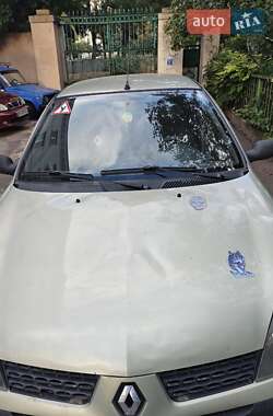 Седан Renault Clio Symbol 2003 в 