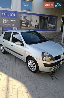 Седан Renault Clio Symbol 2002 в Хмельнике