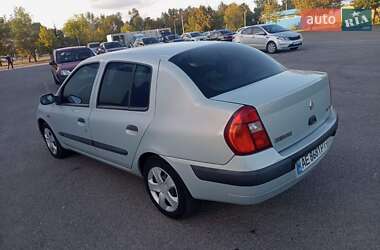 Седан Renault Clio Symbol 2004 в 