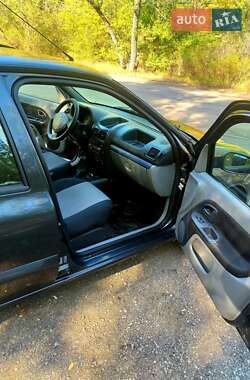 Седан Renault Clio Symbol 2007 в 