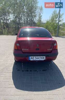 Седан Renault Clio Symbol 2003 в 