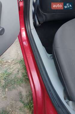 Седан Renault Clio Symbol 2006 в 