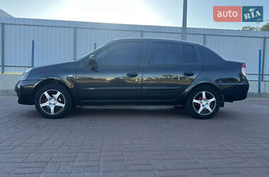 Седан Renault Clio Symbol 2007 в 