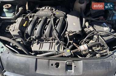 Седан Renault Clio Symbol 2005 в 