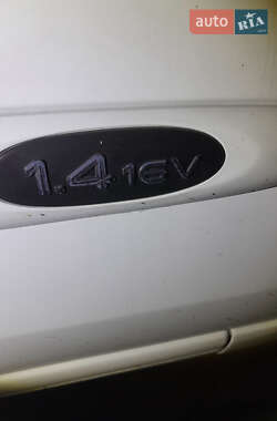 Седан Renault Clio Symbol 2008 в 