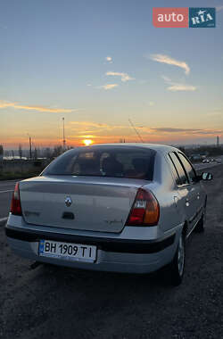 Седан Renault Clio Symbol 2003 в 