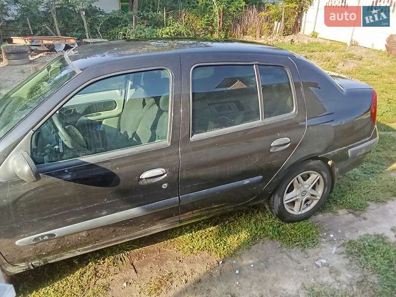 Седан Renault Clio Symbol 2004 в Черкассах фото 2 Седан Renault Clio Symbol 2004 в Черкассах