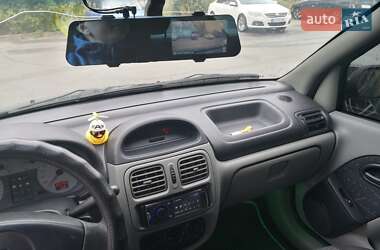 Седан Renault Clio Symbol 2003 в 