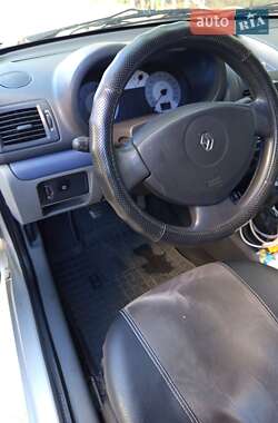 Седан Renault Clio Symbol 2007 в 