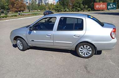 Седан Renault Clio Symbol 2007 в 