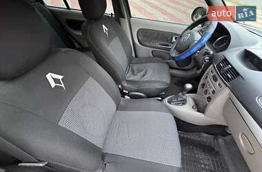 Седан Renault Clio Symbol 2008 в 