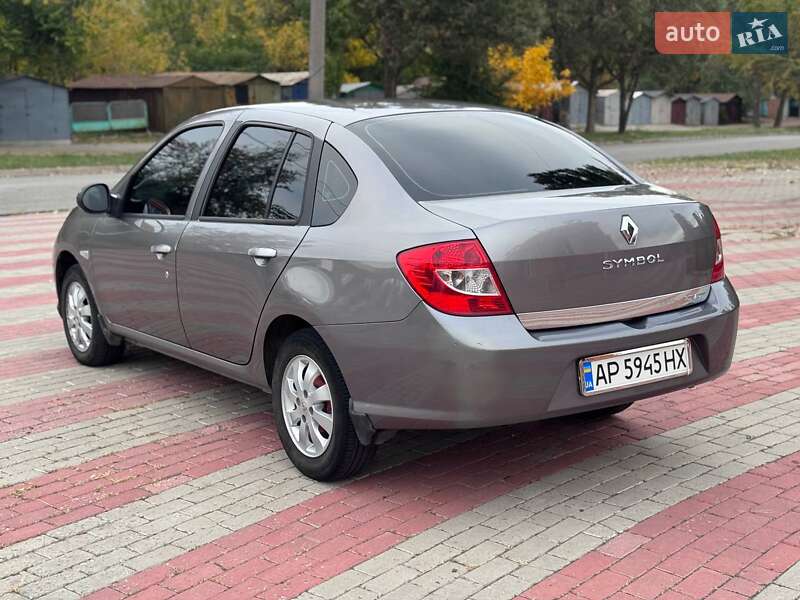 Седан Renault Clio Symbol 2008 в Запорожье