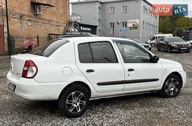 Седан Renault Clio Symbol 2008 в 