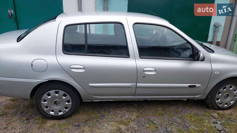 Седан Renault Clio Symbol 2007 в Вараші