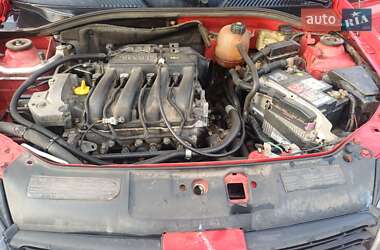 Седан Renault Clio Symbol 2005 в 