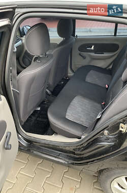 Седан Renault Clio Symbol 2008 в  фото 13 Седан Renault Clio Symbol 2008 в