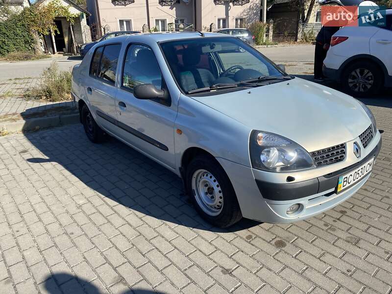 Седан Renault Clio Symbol 2003 в 